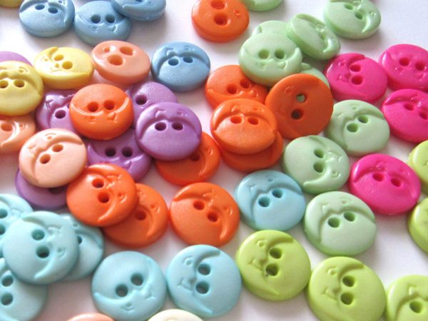 MOON BUTTON 14MM 3686