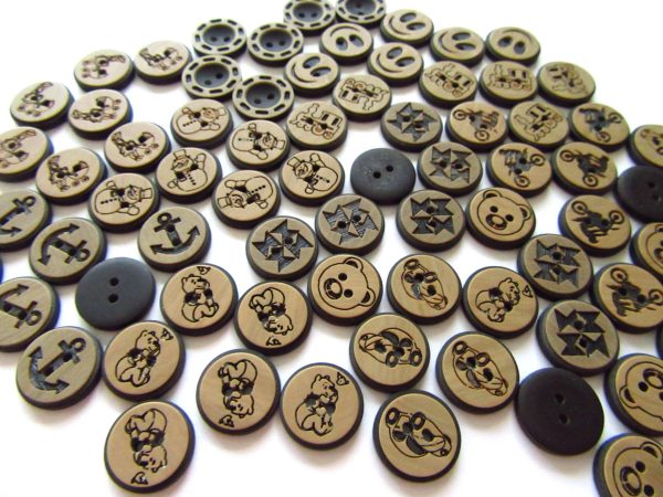 BROWN BUTTON 14MM 3882