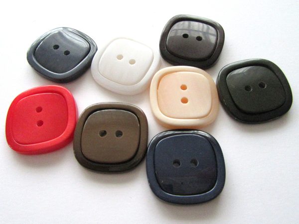 BUTTON 30MM 3789